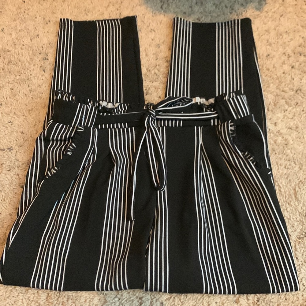 Women trousers black / white / stretchy